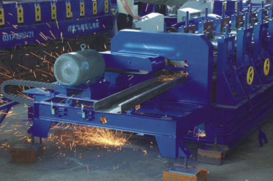 15KW CZ Purlin آلة تشكيل 20m / min 16 خطوة