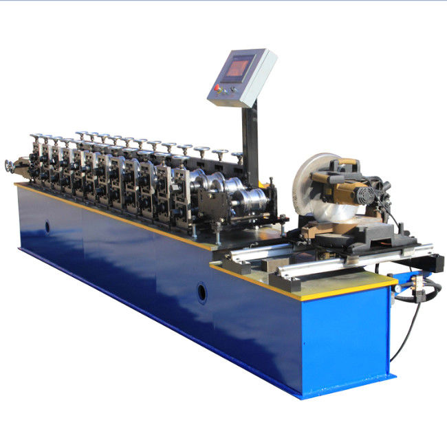 3.2T الصلب مصراع الباب لفة تشكيل آلة 5.5KW 12 محطة